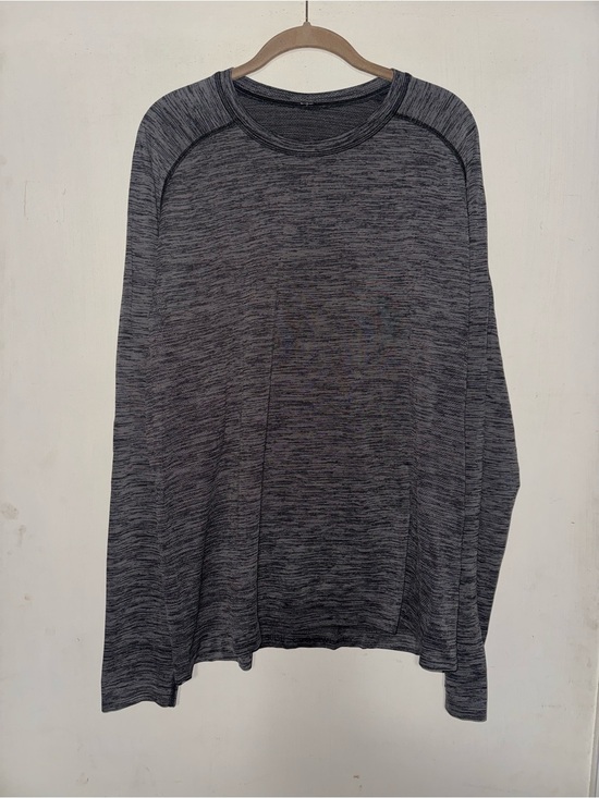 lululemon athletica Other - lululemon athletica Men's Long Sleeve Crew - Heathered Dark Gray